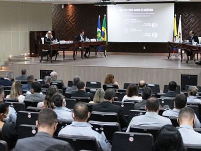 Foto da Notícia: Leonardo Campos e Ulisses Rabaneda representam a advocacia no 3º Encontro do Sistema de Justiça Criminal